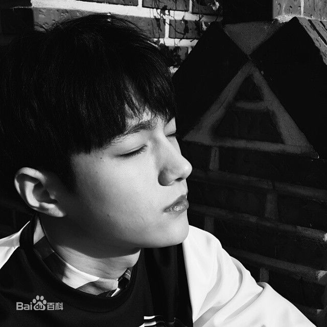 金明洙(，Kim Myung Soo，L， ，エル)SNS图片性感图片壁纸