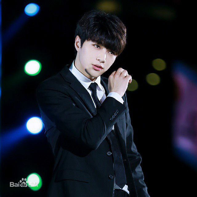 金明洙(，Kim Myung Soo，L， ，エル)饭拍图片壁纸壁纸