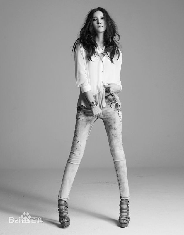 最新车艺莲(Cha Ye-rin)精彩图册