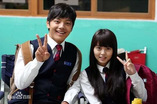 最新吕珍九(；Yeo Jin Goo；ヨ ジング)在《想你》中的壁纸