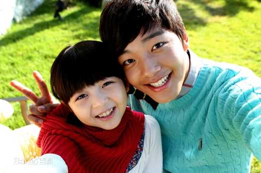 最新吕珍九(；Yeo Jin Goo；ヨ ジング)在《想你》中的壁纸