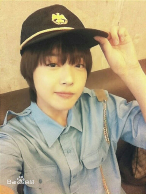 崔雪莉(/Sulli)Sulli Me2day素颜照相册