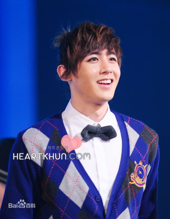 尼坤(Nichkhun Buck Horvejkul)活动照 饭拍图片图册