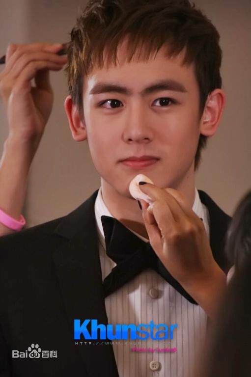 尼坤(Nichkhun Buck Horvejkul)活动照 饭拍图片图册