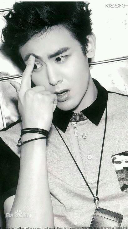 尼坤(Nichkhun Buck Horvejkul)Nichkhun·杂志图