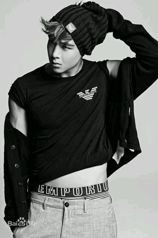 尼坤(Nichkhun Buck Horvejkul)Nichkhun·杂志图