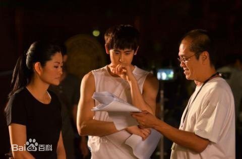尼坤(Nichkhun Buck Horvejkul)爱无7限图片图册
