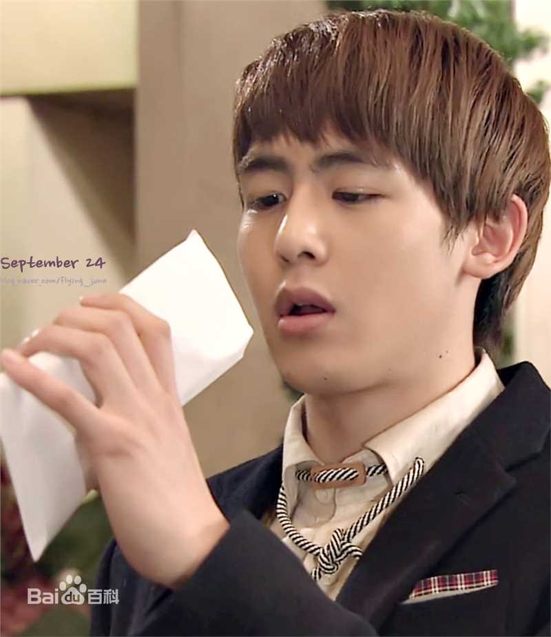 尼坤(Nichkhun Buck Horvejkul)全部我的爱截图前后照片
