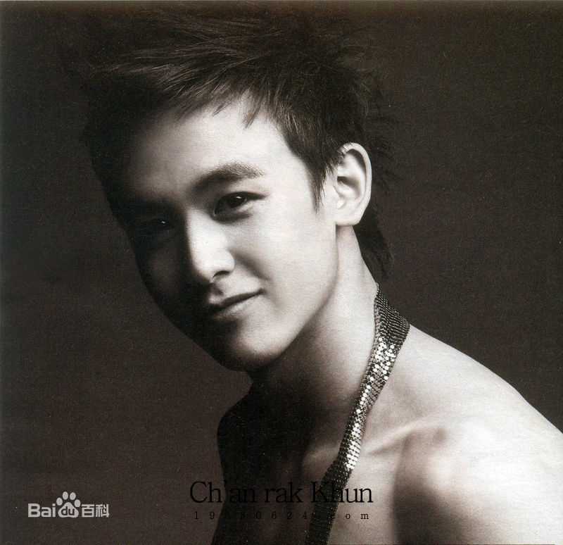尼坤(Nichkhun Buck Horvejkul)2009素颜照相册