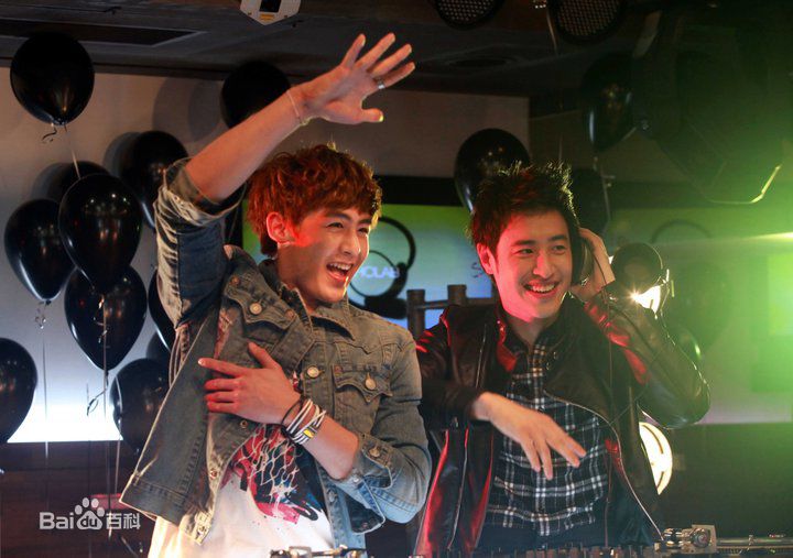 尼坤(Nichkhun Buck Horvejkul)触动MV拍摄图图册