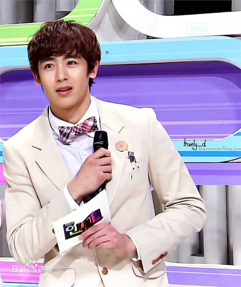 尼坤(Nichkhun Buck Horvejkul)Welcome to the show生活照相册
