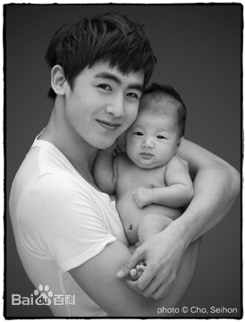 尼坤(Nichkhun Buck Horvejkul)天使的信件素颜照相册