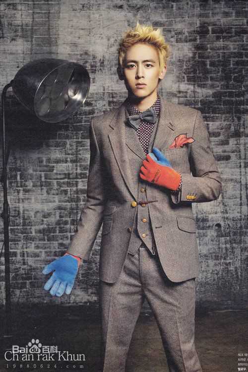 尼坤(Nichkhun Buck Horvejkul)2010壁纸壁纸