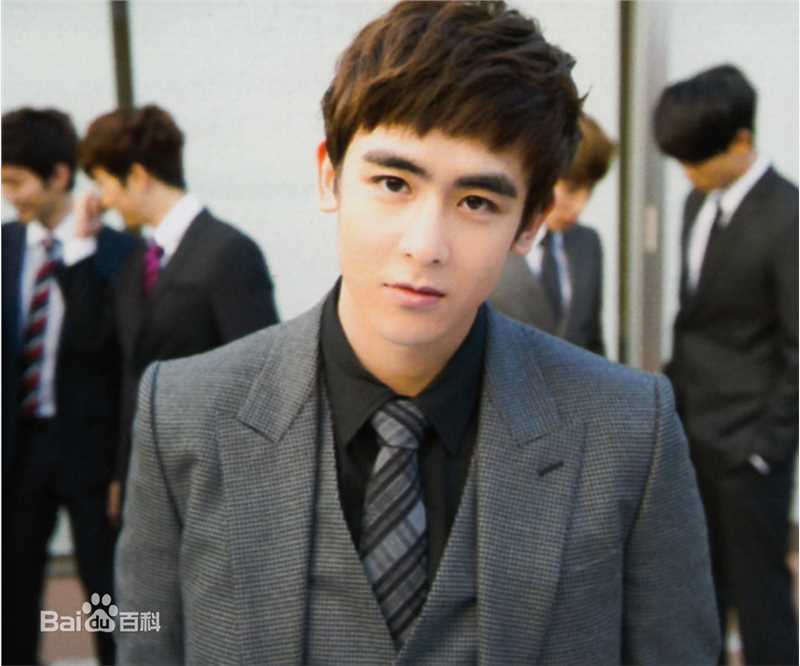 尼坤(Nichkhun Buck Horvejkul)2012壁纸壁纸