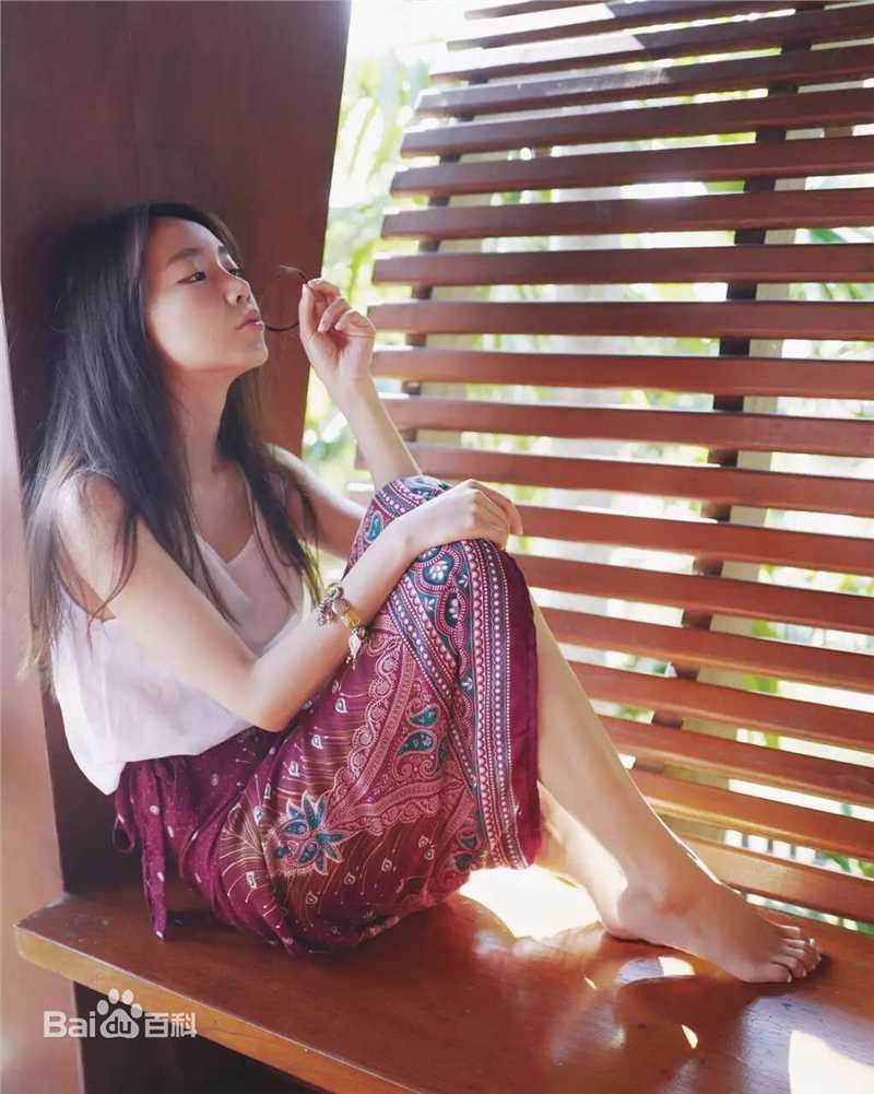 王萌黎(Molly)个人相册图片图集