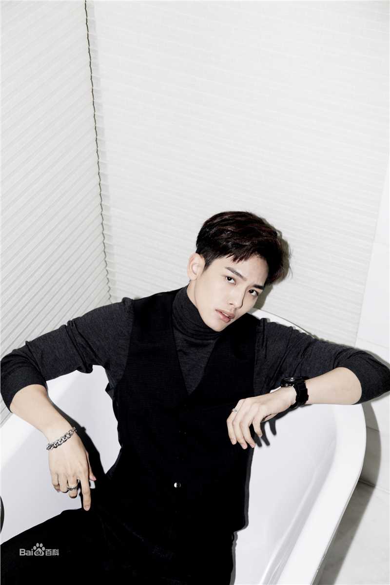 高清王以纶(Riley)图片