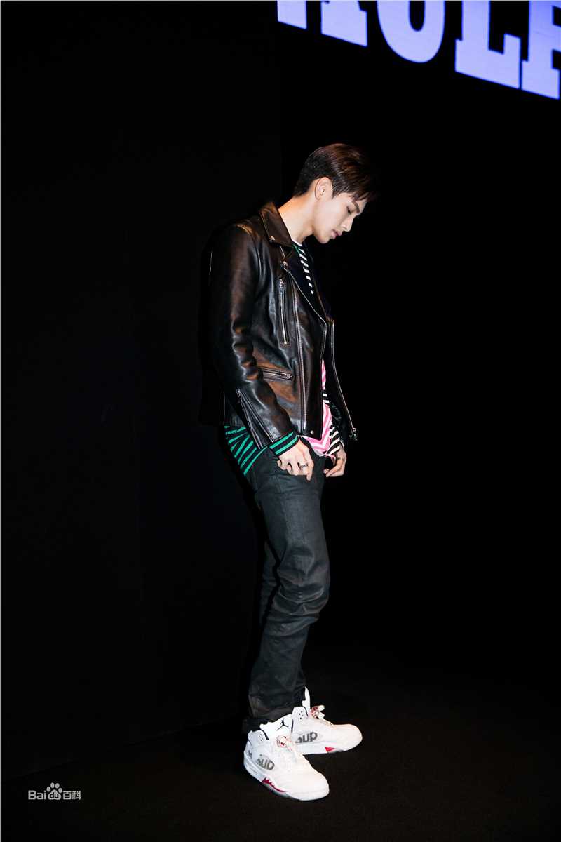 高清王以纶(Riley)图片