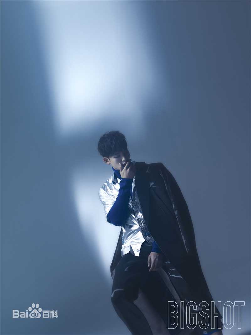 王以纶(Riley)最全杂志街拍相册