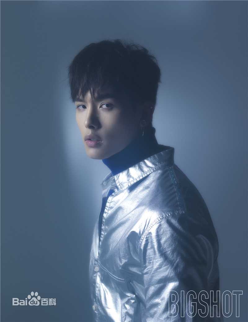 王以纶(Riley)最全杂志街拍相册