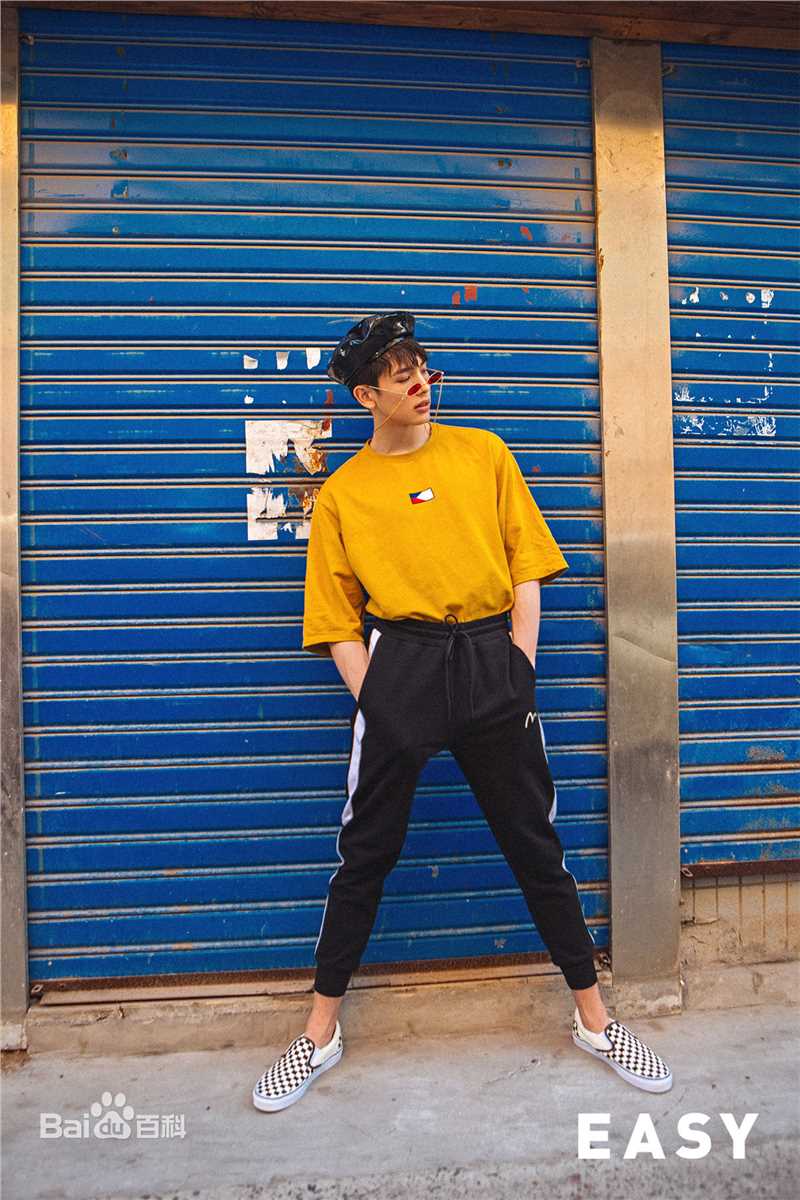 王以纶(Riley)最全杂志街拍相册