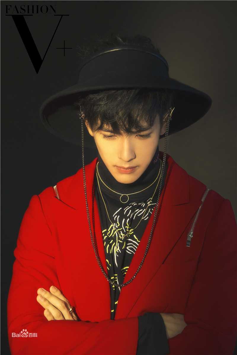 王以纶(Riley)最全杂志街拍相册