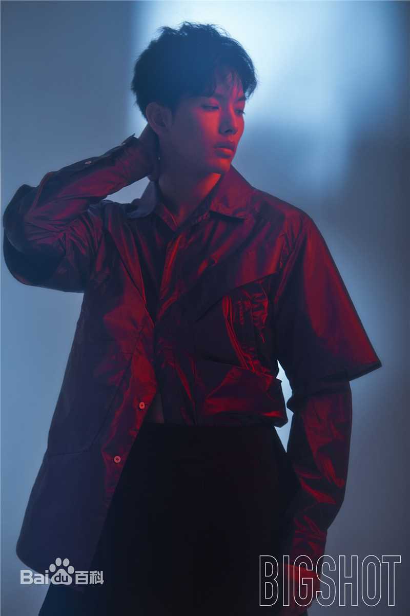 王以纶(Riley)最全杂志街拍相册