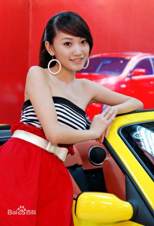 孟瞳迪生活照生活照