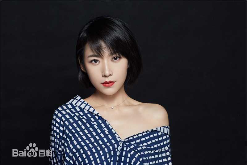 吕晓霖最新图集