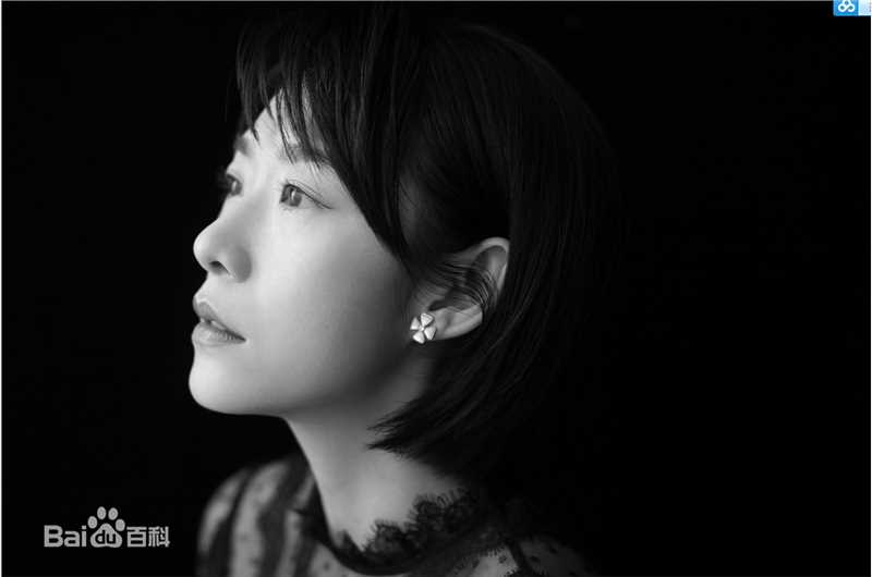 吕晓霖最新图集