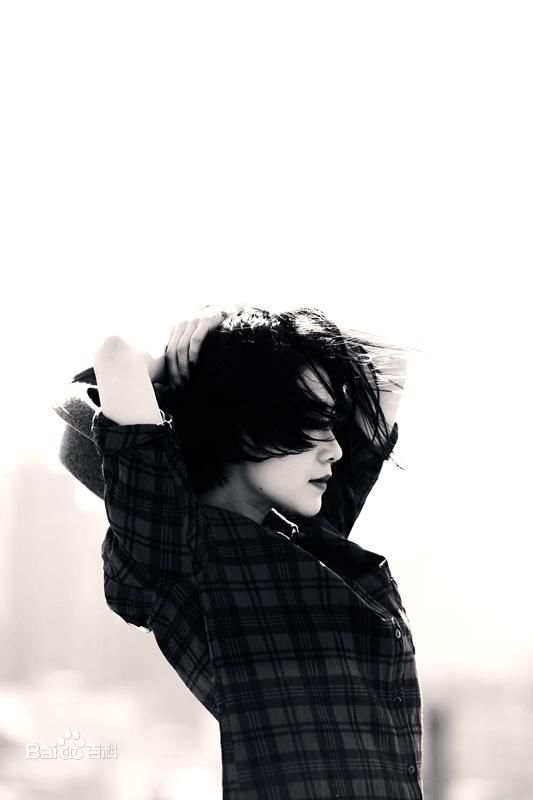 最优质吕晓霖生活照