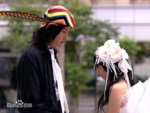 蔡颐榛(Bernice)热情仲夏-夏芽生活照