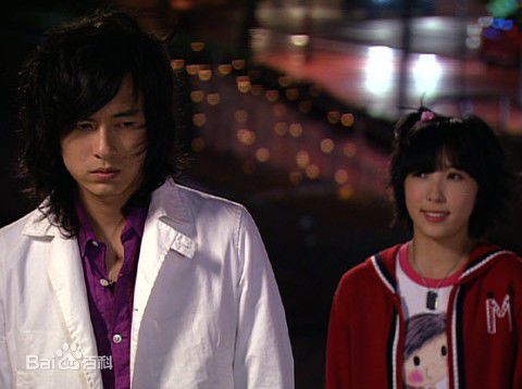 蔡颐榛(Bernice)热情仲夏-夏芽生活照