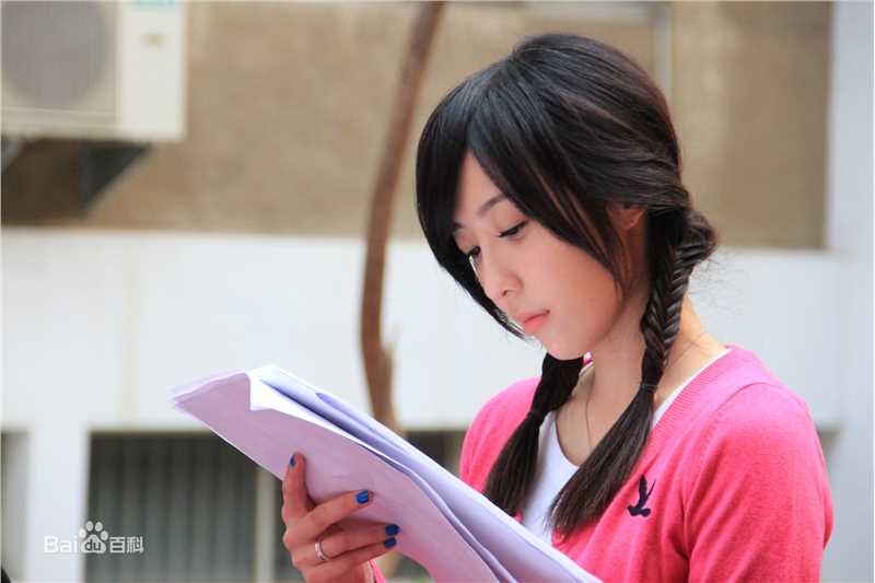 最优质蔡颐榛(Bernice)在主持-《流言追追追》中的相册