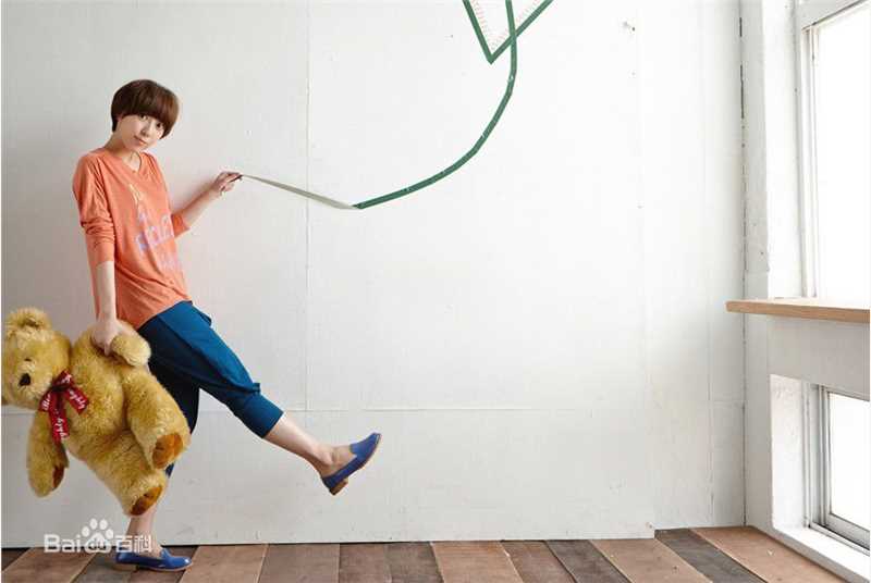 蔡颐榛(Bernice)服装型录图册