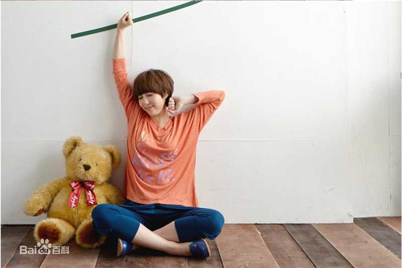 蔡颐榛(Bernice)服装型录图册