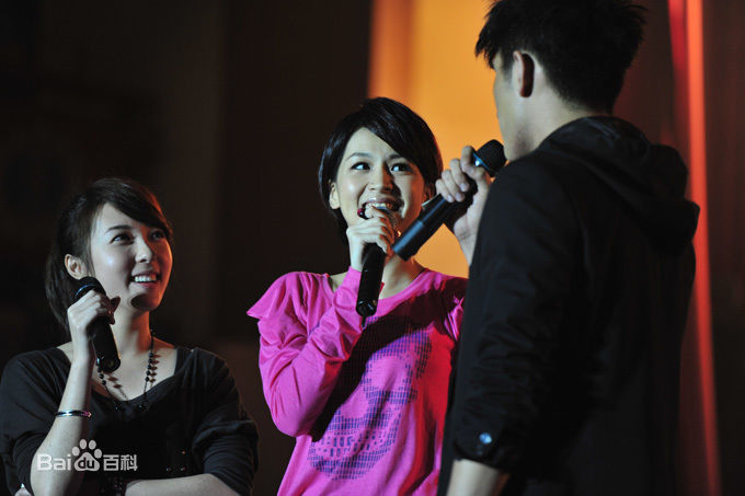 蔡颐榛(Bernice)社会活动壁纸壁纸