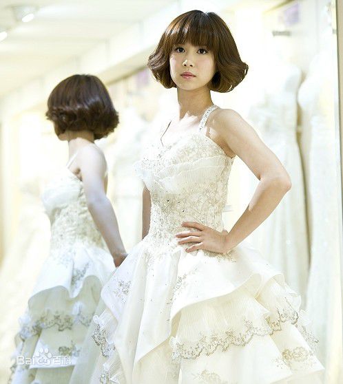 李佳颖(Ivleyn)不同的佳颖生活照