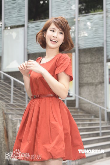 李佳颖(Ivleyn)不同的佳颖生活照