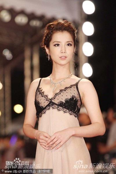 李佳颖(Ivleyn)佳颖获奖性感图片图集