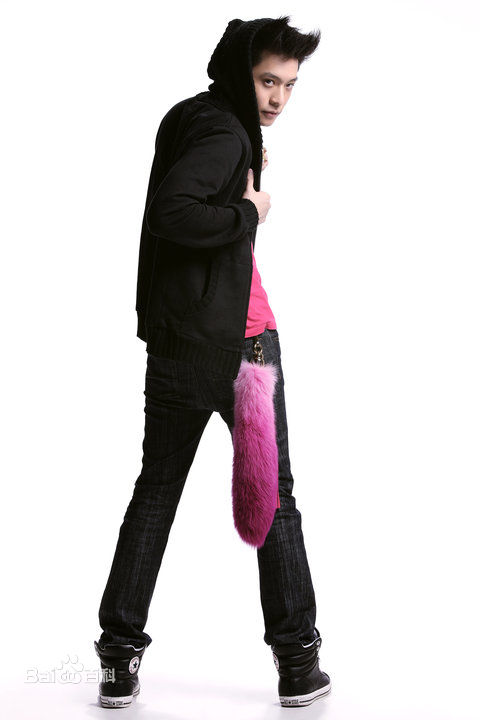 最优质周汤豪(Nick Chou)生活照