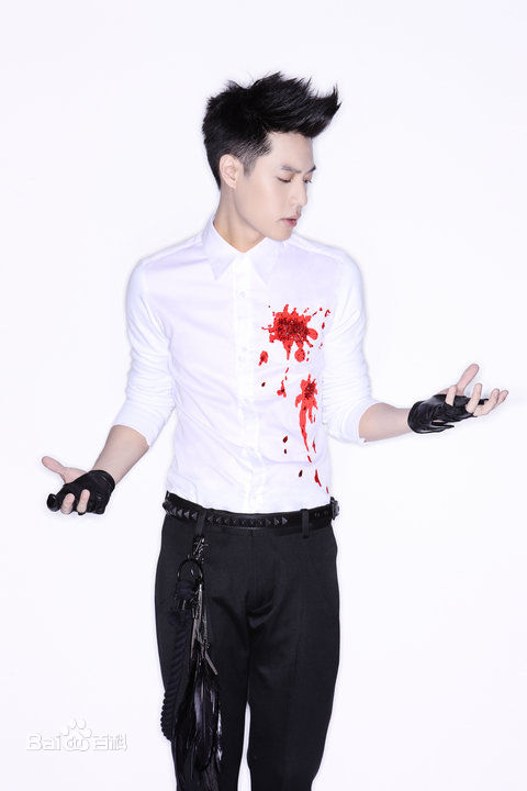 最优质周汤豪(Nick Chou)生活照