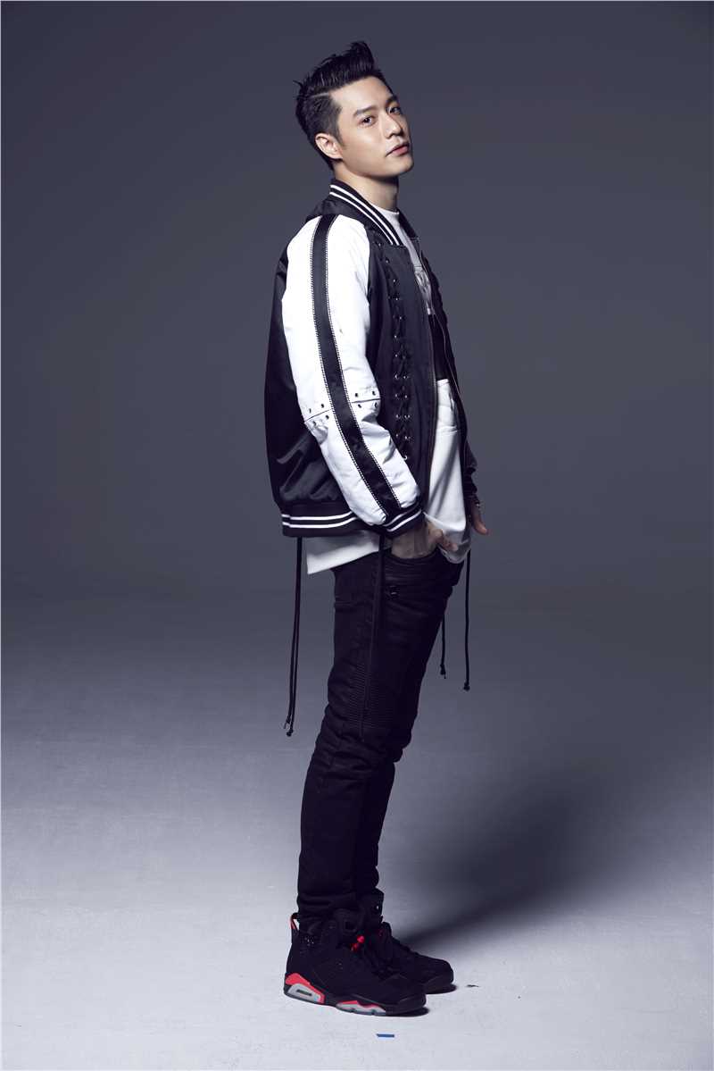 最优质周汤豪(Nick Chou)生活照