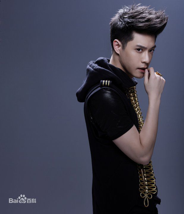 最优质周汤豪(Nick Chou)生活照