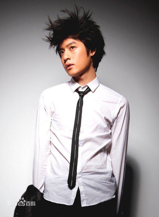 最优质周汤豪(Nick Chou)生活照