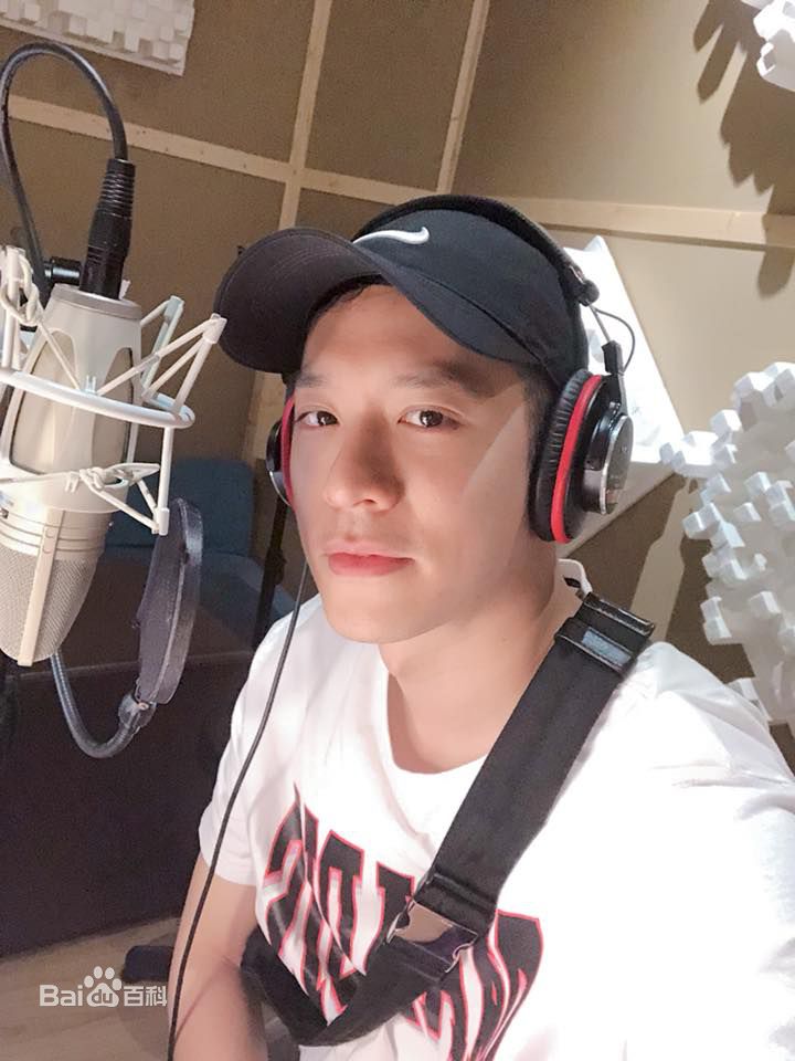 周汤豪(Nick Chou)NICK可爱搞怪壁纸壁纸