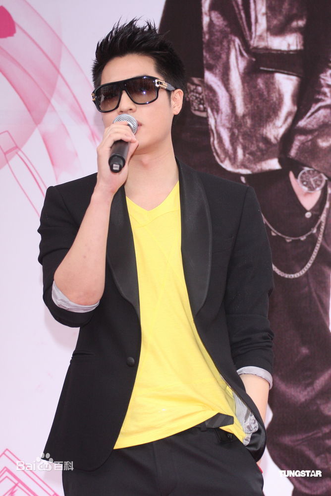 最新周汤豪(Nick Chou)精彩图册