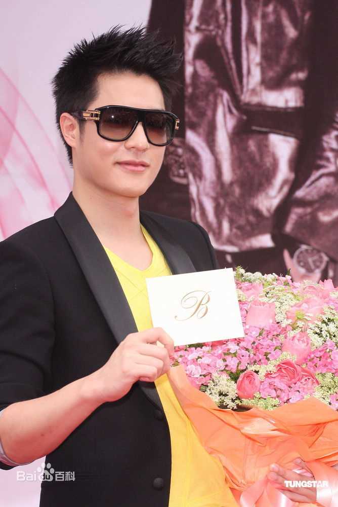 最新周汤豪(Nick Chou)精彩图册