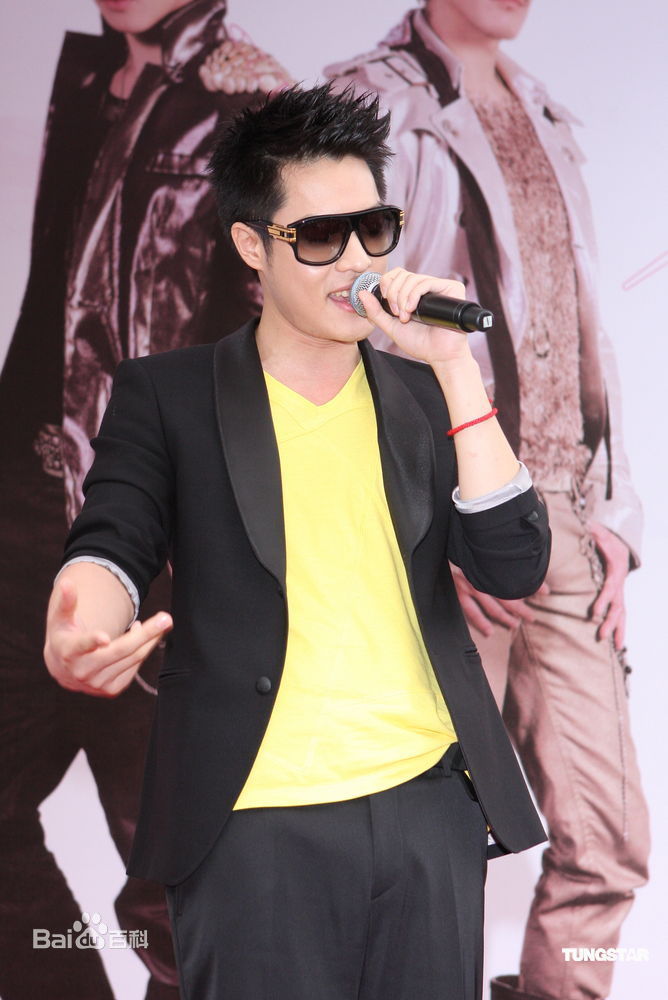 最新周汤豪(Nick Chou)精彩图册