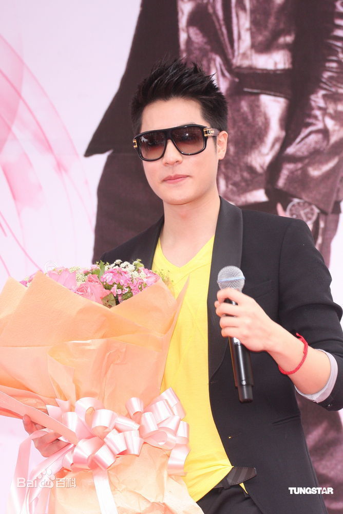 最新周汤豪(Nick Chou)精彩图册