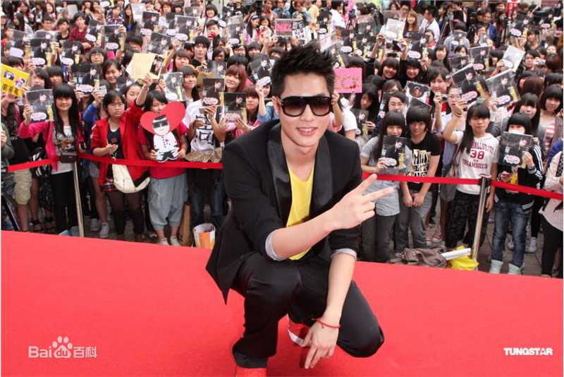 最新周汤豪(Nick Chou)精彩图册